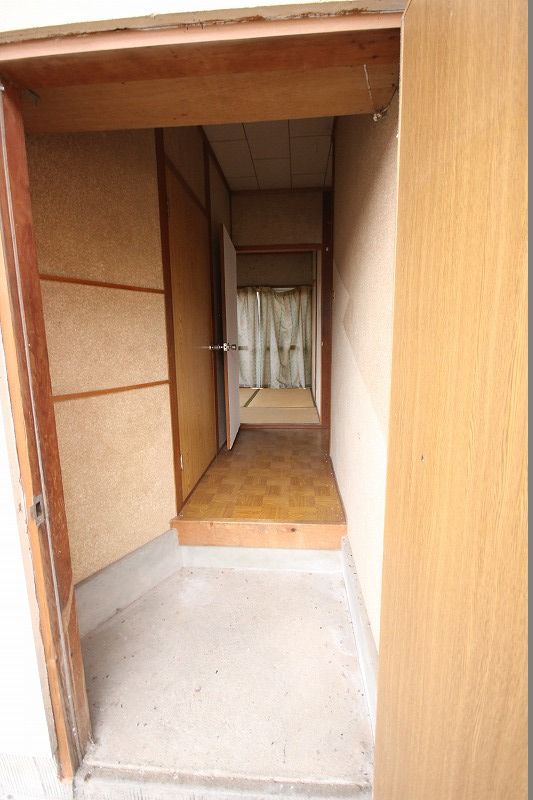 Apartment Building for Sale in Maniwa City, Okayama - Thumbnail 2