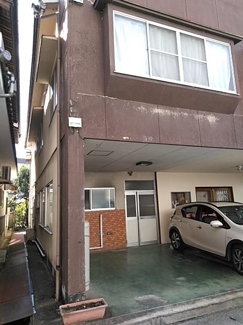 Yunogo Onsen Shop & Multi-Unit Building for Sale in Okayama - Thumbnail 4