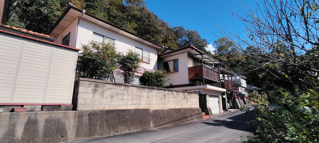 7LDK Detached House for Sale in Mimasaka City, Okayama - Thumbnail 2