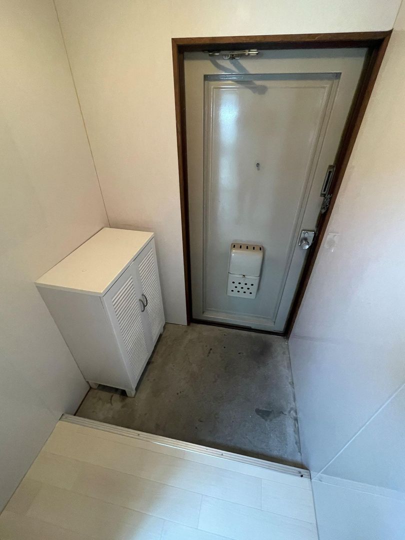 Pet-Friendly 2DK Apartment for Sale in Kurashiki, Okayama - Thumbnail 2