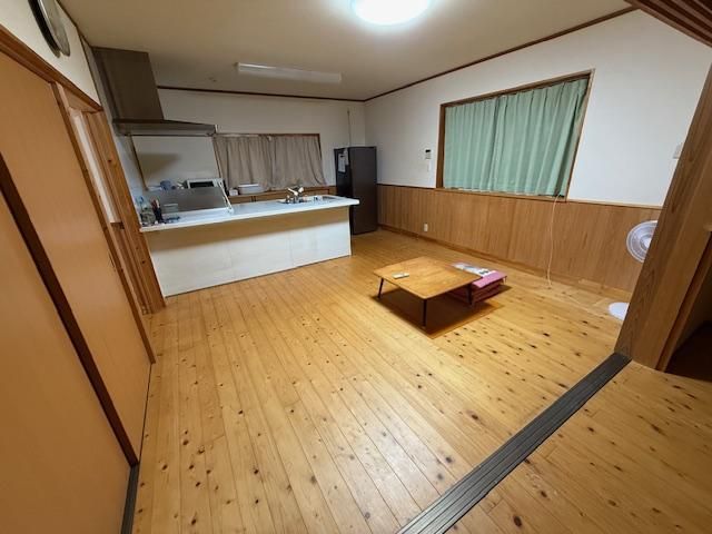 Miyoshi Rural Home with Mountain Views in Okayama - Thumbnail 4