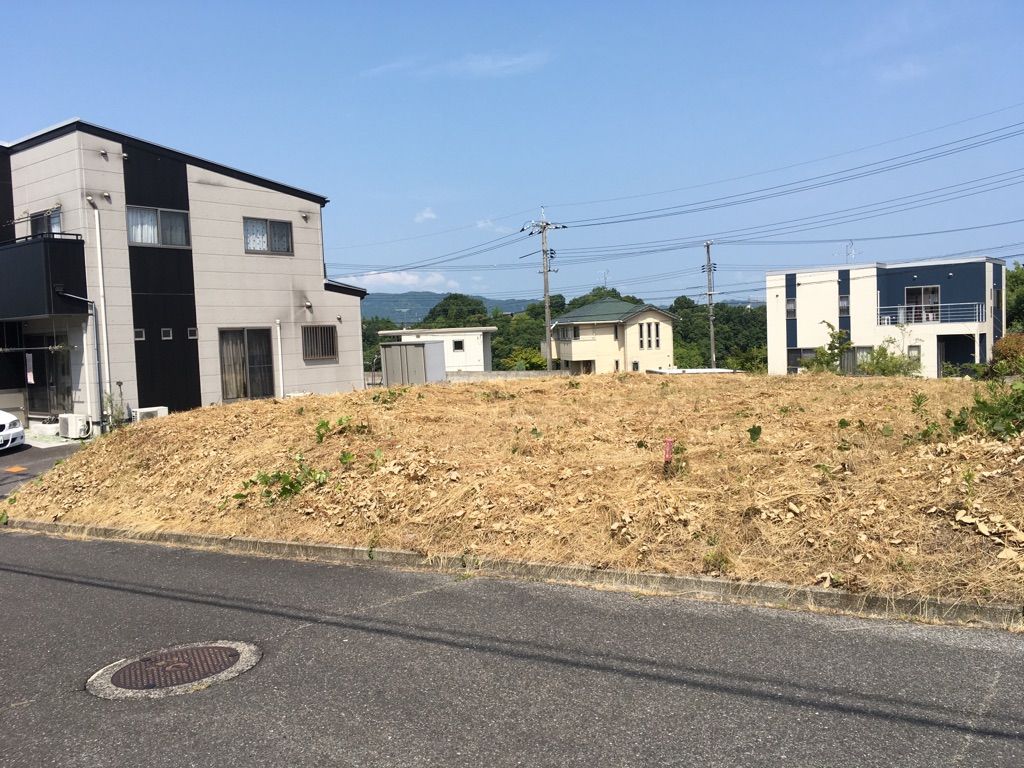 Residential Land for Sale in Akaiwa City, Okayama - 72.27 Tsubo - Thumbnail 3