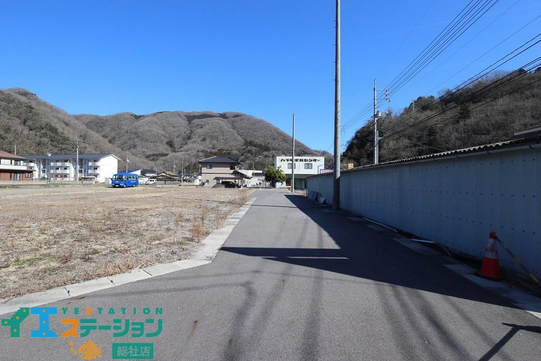 Vacant Land for Sale in Takahashi, Okayama - 179.89㎡ Plot - Thumbnail 2