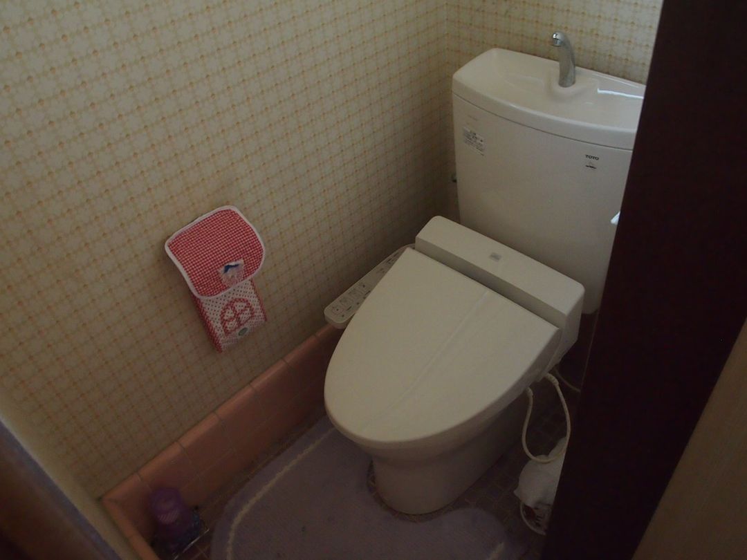 Renovated Oyama House for Sale in Quiet Mamada District - Thumbnail 4