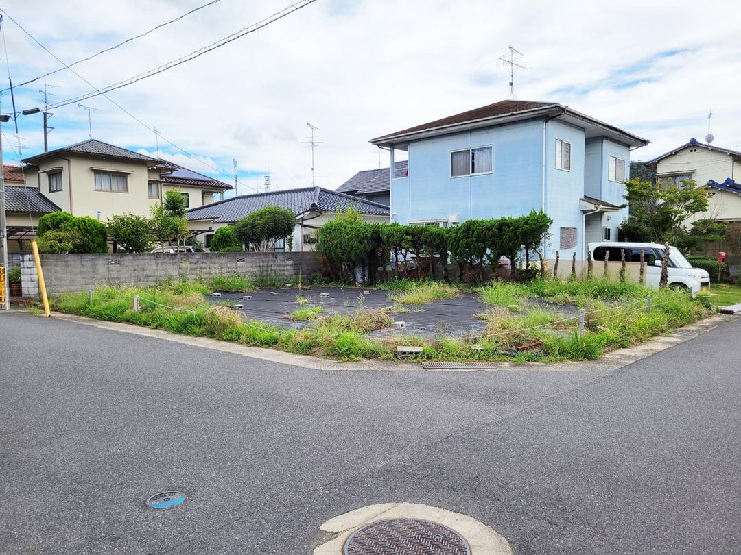 Land for Sale in Nishikarube, Akaiwa City, Okayama - No Builder Conditions - Thumbnail 2