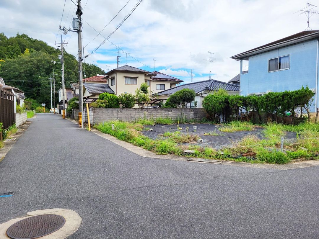 Land for Sale in Nishikarube, Akaiwa City, Okayama - No Builder Conditions - Thumbnail 3