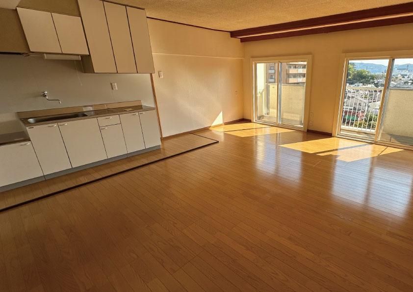 Renovated 1R Apartment for Sale in Kurashiki, Okayama - Thumbnail 2