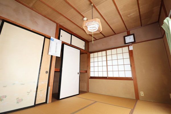Rent 2DK Apartment in Okuizumo, Shimane - 32,000 Yen - Thumbnail 2