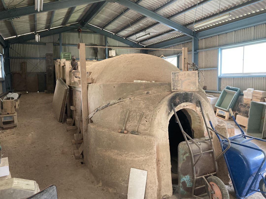 Bizen Ware Kiln & Warehouse for Sale in Imbe, Okayama - Thumbnail 2