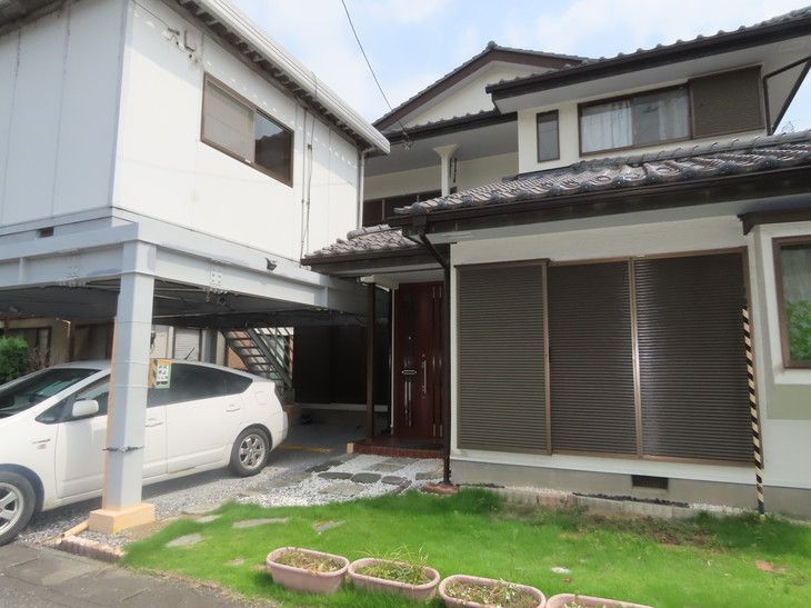 Spacious 3LDK House with Garage in Oyama - Thumbnail 2
