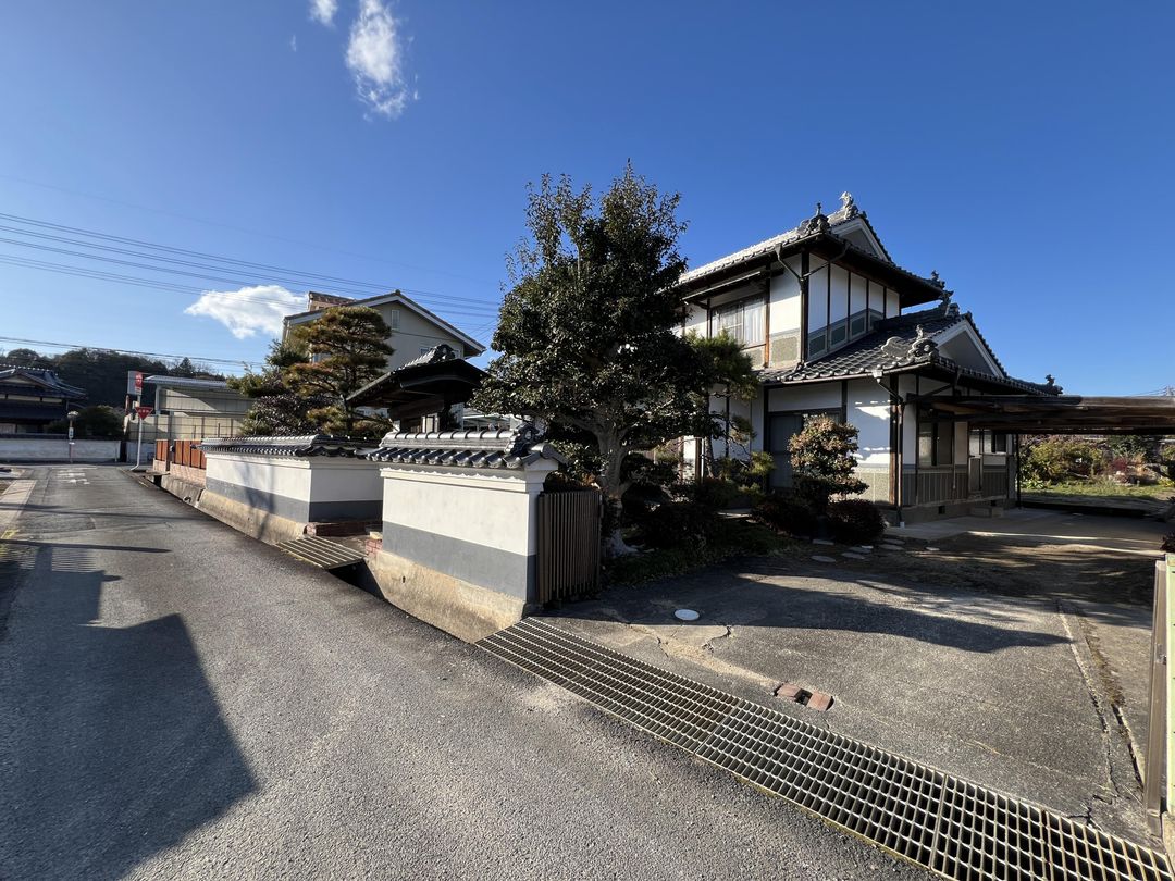 6DK Detached House for Sale in Kagamino, Okayama - Thumbnail 3