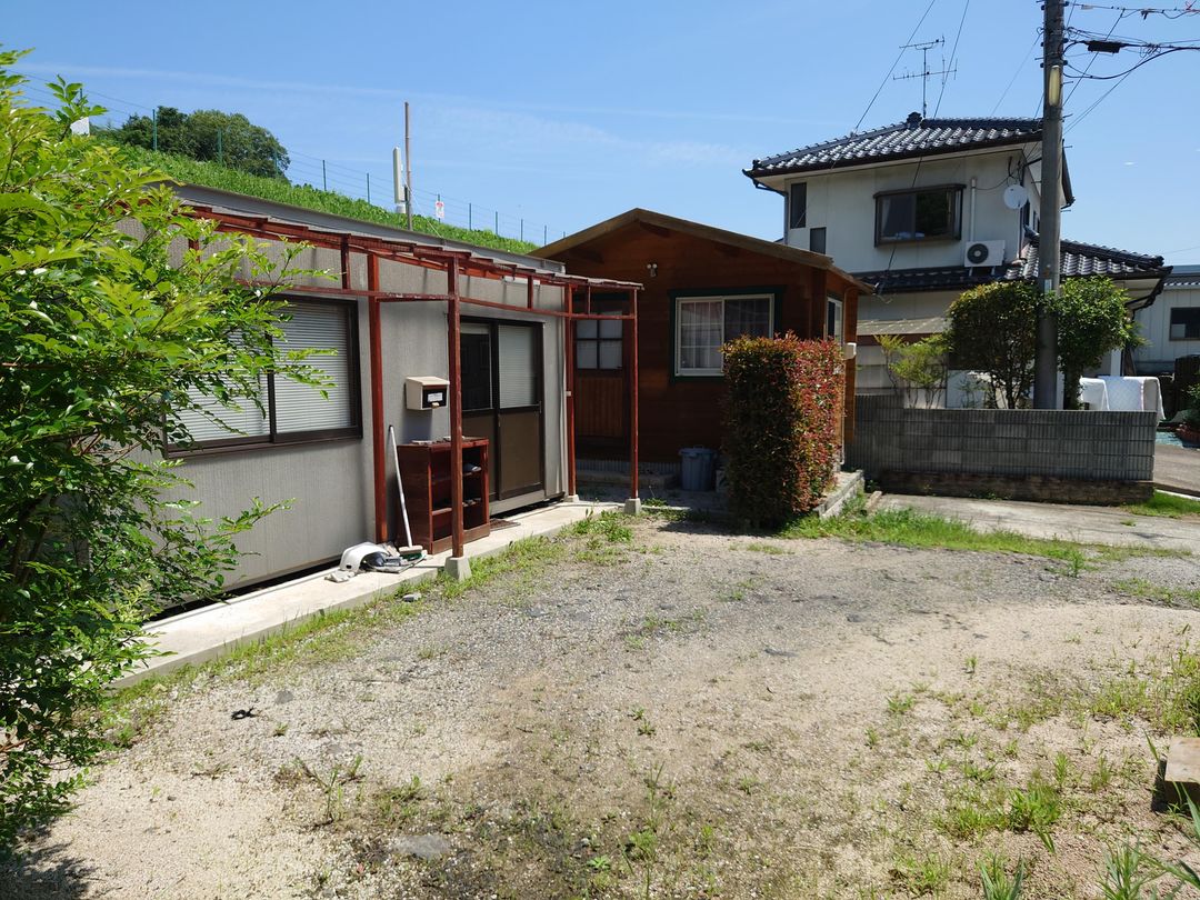 Land for Sale in Tsuyama, Okayama with Prefab and Log House - Thumbnail 3