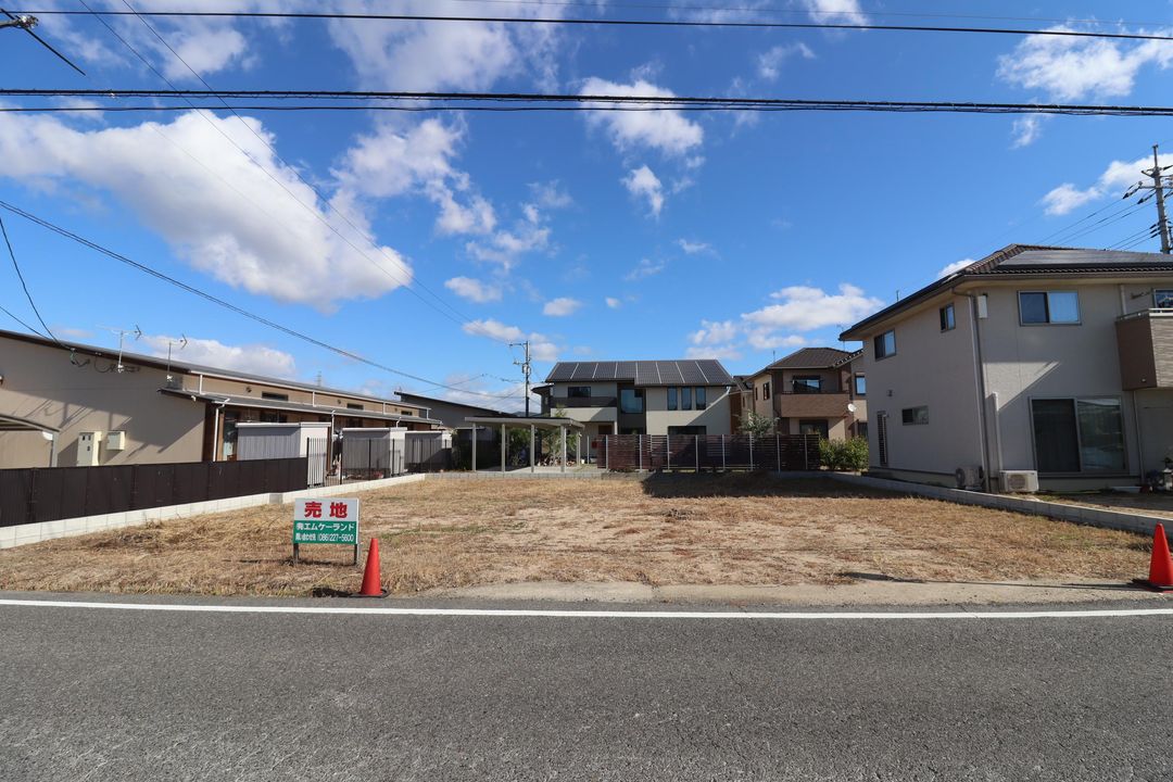 98.9 Tsubo Residential Land for Sale in Setouchi, Okayama - Thumbnail 3