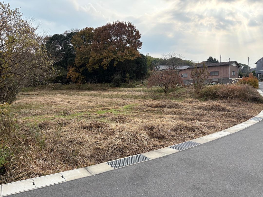 Lakeside Land for Sale in Satoshō, Okayama - 176 sqm Plot - Thumbnail 2