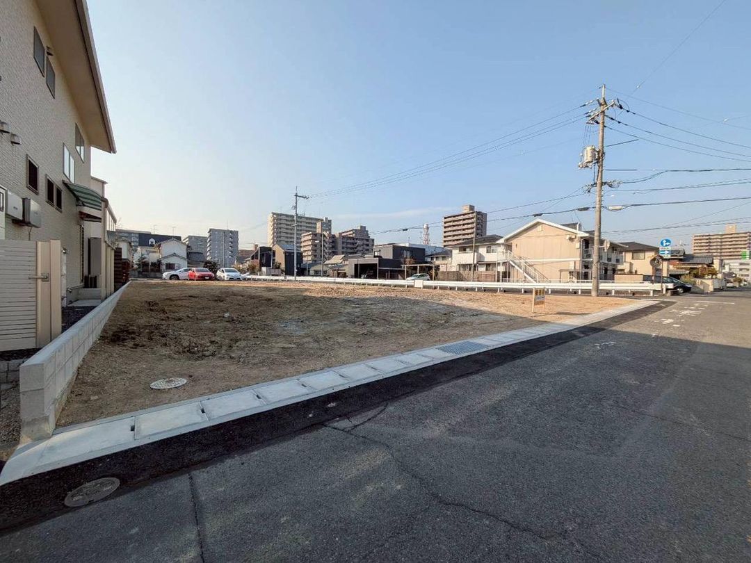 Land for Sale in Okayama Kita Ward, Shin'yashiki 3-chome - Thumbnail 2