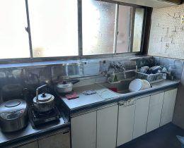 Traditional Japanese Home in Ōno City with Chestnut Tree — Image 1, Ono, Fukui