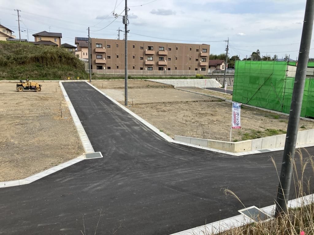 287.85 sqm Land for Sale in Tsuyama, Okayama with Mountain Views - Thumbnail 2