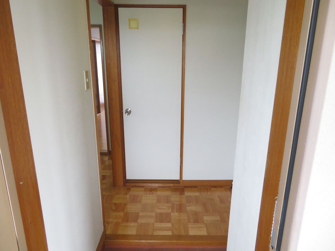 2DK Apartment for Rent in Nagaoka, Niigata - 50,000 Yen - Thumbnail 2