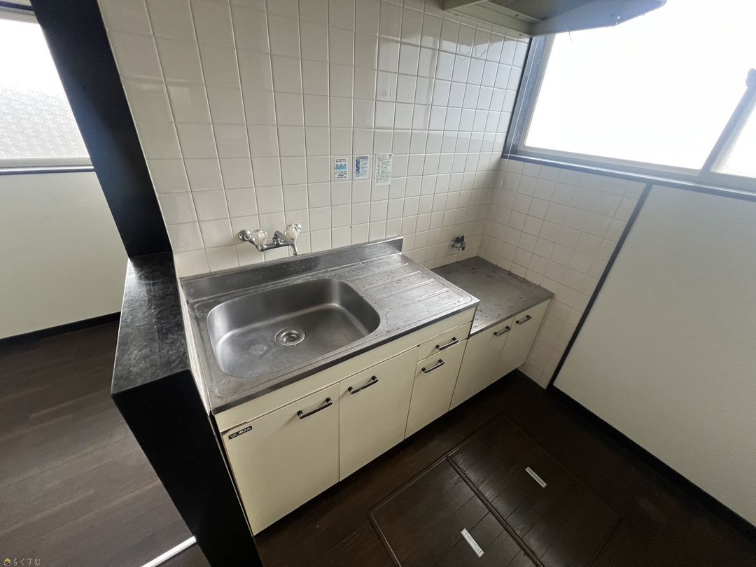 1K Apartment for Rent in Joetsu, Niigata - No Deposit - Thumbnail 3