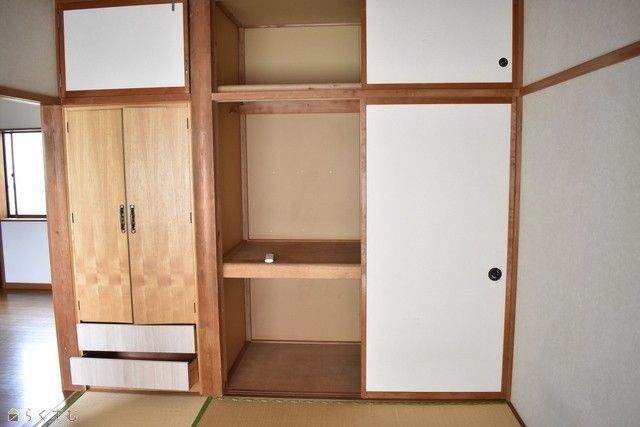 2DK Apartment for Rent in Joetsu, Niigata - 35,000 Yen - Thumbnail 4
