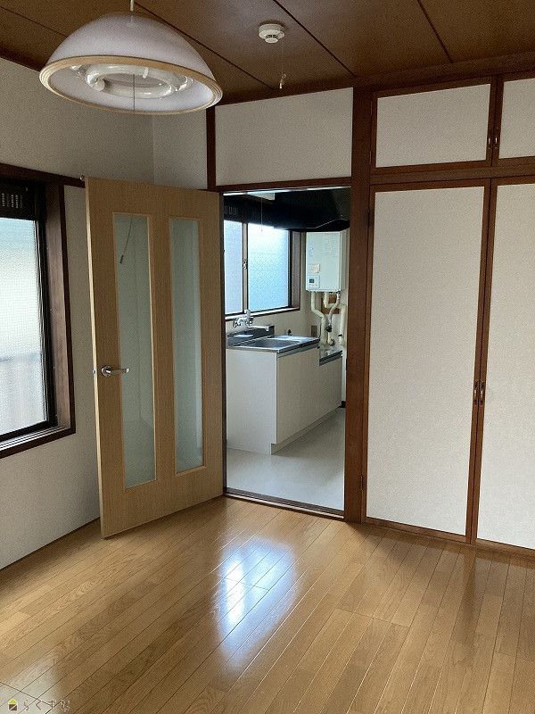 Renovated 1K Apartment for Rent Near Nagaoka Station - Thumbnail 2