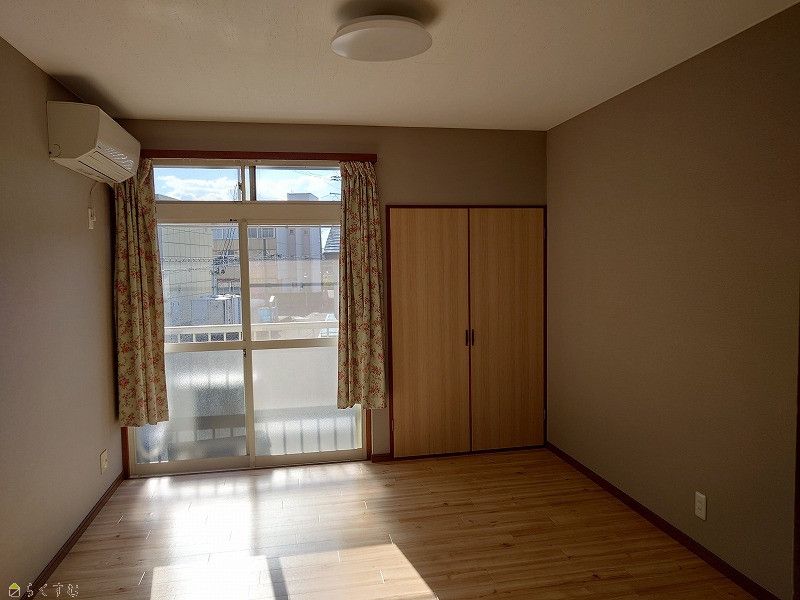 1K Apartment for Rent in Joetsu, Niigata - 35,000 Yen - Thumbnail 2