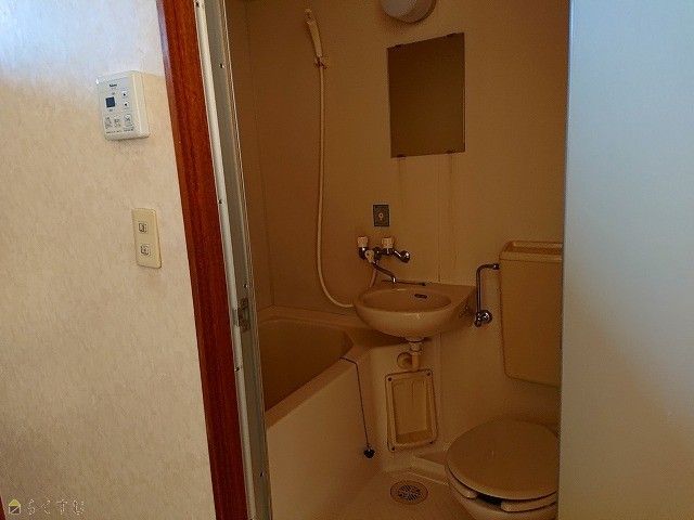 1R Apartment for Rent in Joetsu City, Niigata - 250,000 Yen - Thumbnail 3