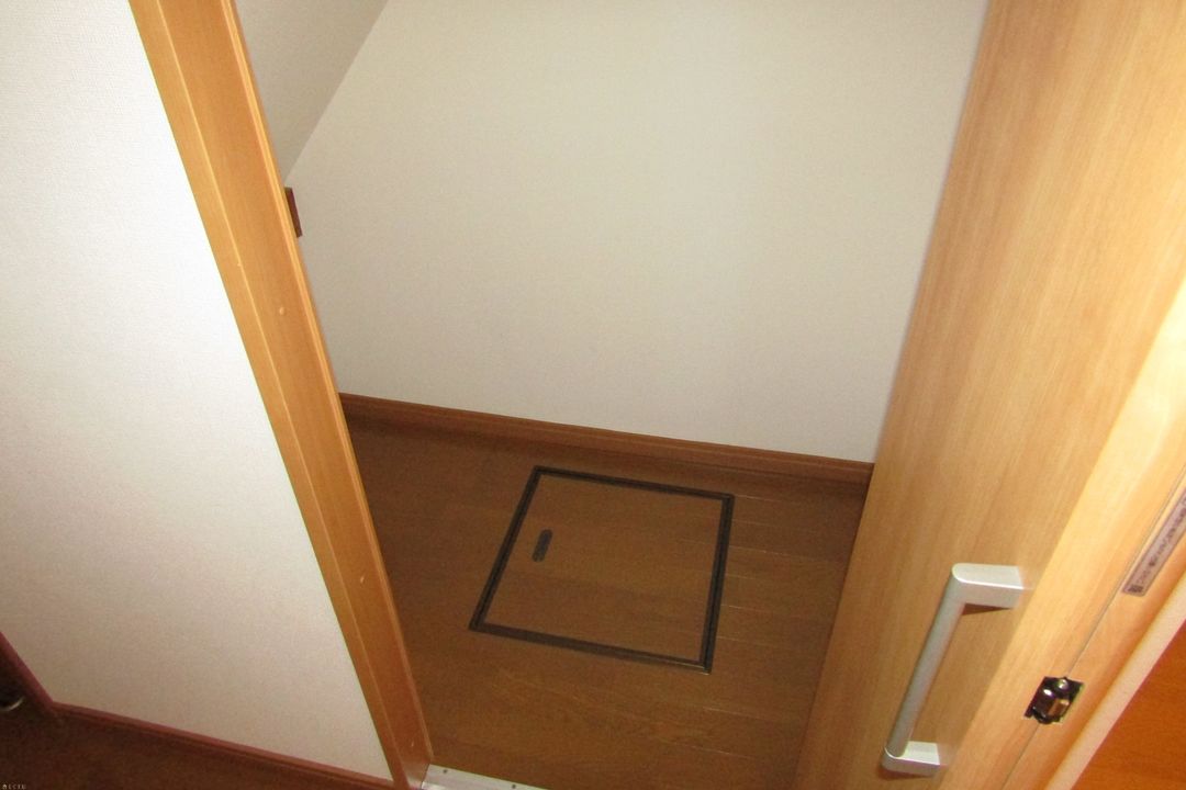 2LDK Maisonette Apartment for Rent in Nagaoka, Niigata - Thumbnail 3