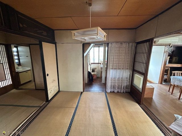 Rent 4K House with Snow-Melting System near Takada Station, Joetsu - Thumbnail 2