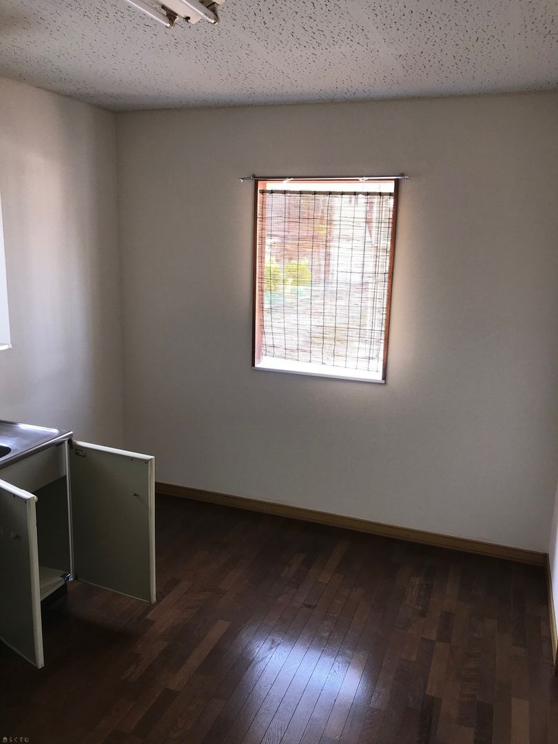Urban Corpo Las 2DK Apartment for Rent in Nagaoka, Niigata - Thumbnail 3