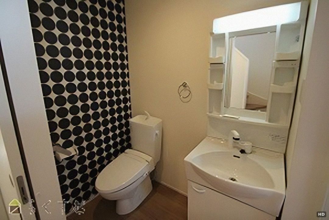 Rent Designer Maisonette Apartment in Nagaoka, Niigata - Thumbnail 4