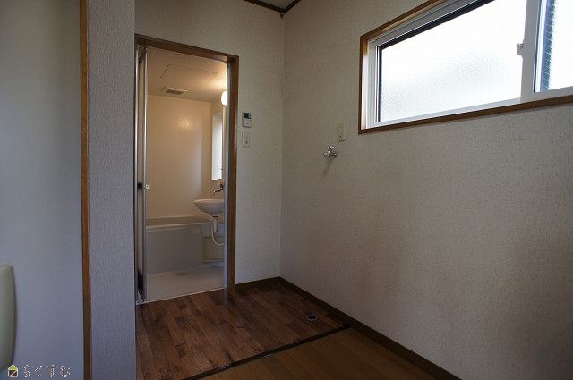 1R Apartment for Rent in Nagaoka, Niigata | 28.16 sqm - Thumbnail 4
