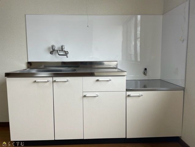 Van Belle 2DK Apartment for Rent in Joetsu, Niigata - Thumbnail 3
