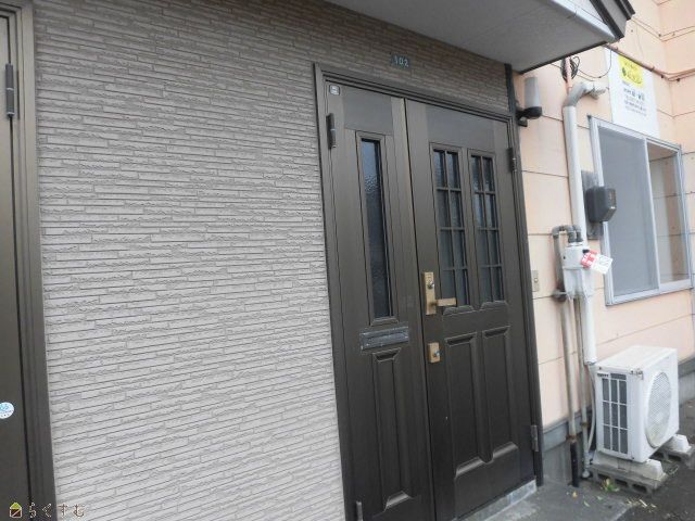 Renovated 2LDK Maisonette Apartment for Rent in Kashiwazaki - Thumbnail 2