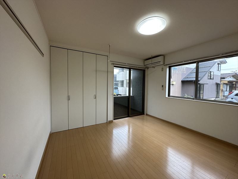 1K All-Electric Apartment for Rent in Joetsu, Niigata - Thumbnail 2