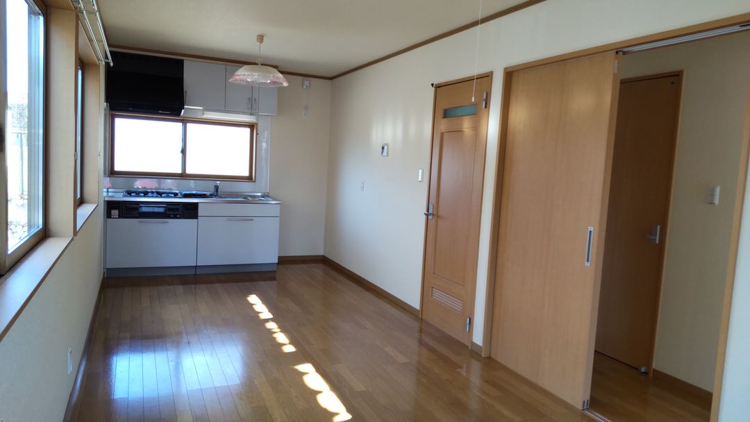 Comfort Maisonette B 2LDK Apartment for Rent in Nagaoka - Thumbnail 2