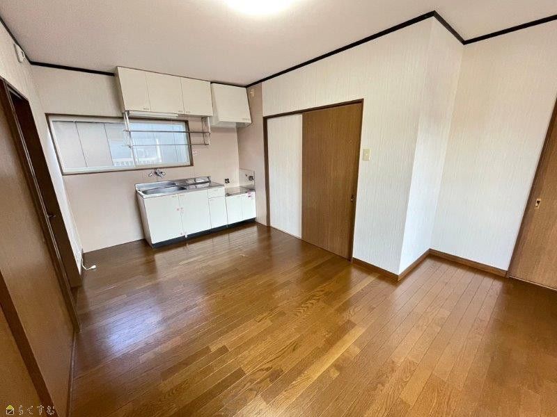 Renovated 1LDK Apartment for Rent in Nagaoka, Niigata - Thumbnail 2