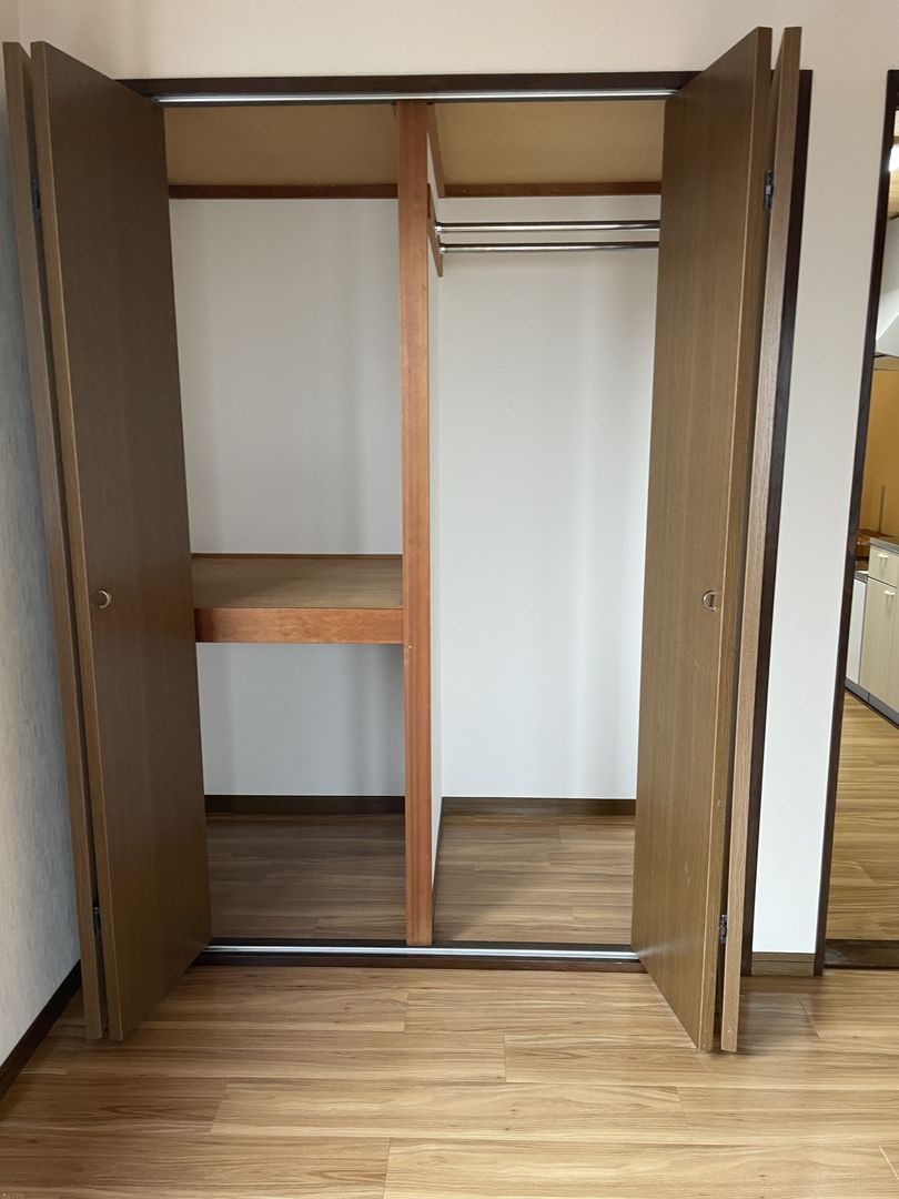 1K Apartment for Rent in Kashiwazaki, Niigata - 33,000 Yen - Thumbnail 3