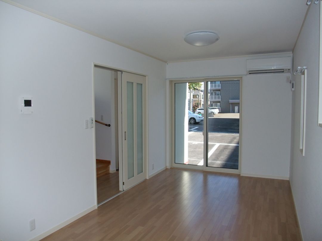 3LDK Detached House for Rent in Nagaoka, Niigata - Thumbnail 2
