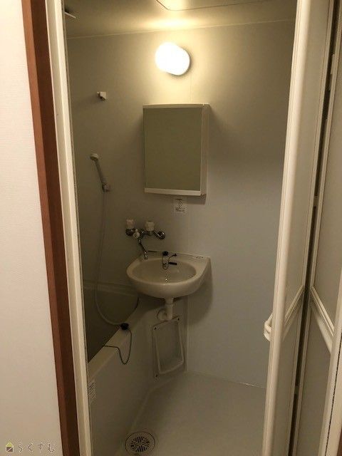 1R Apartment for Rent in Joetsu City, Niigata - Thumbnail 4