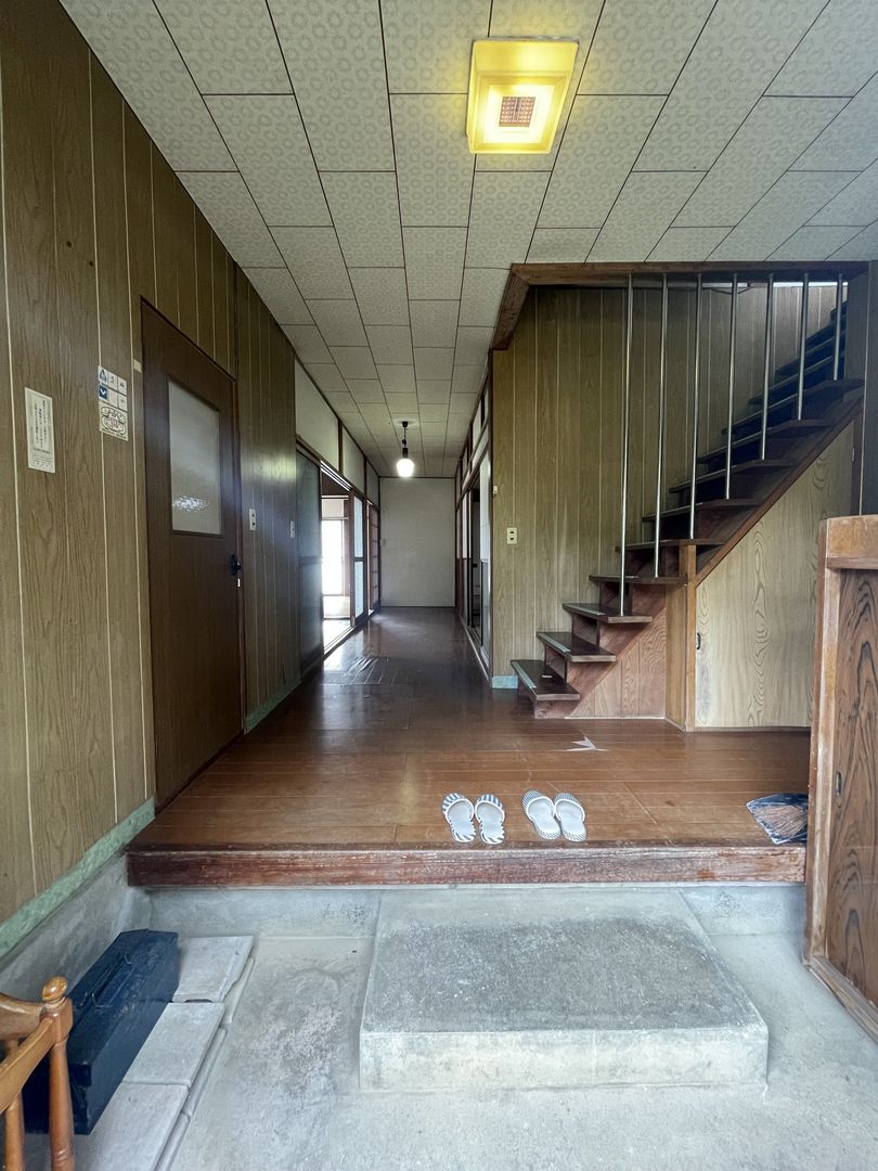 Rent 5DK Detached House in Mitsuke Niigata, Pet Friendly - Thumbnail 4