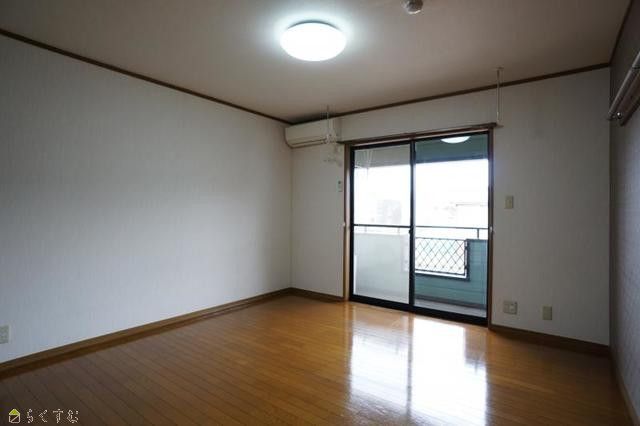 1K Apartment for Rent in Nagaoka, Niigata - Park Side Makishima - Thumbnail 2