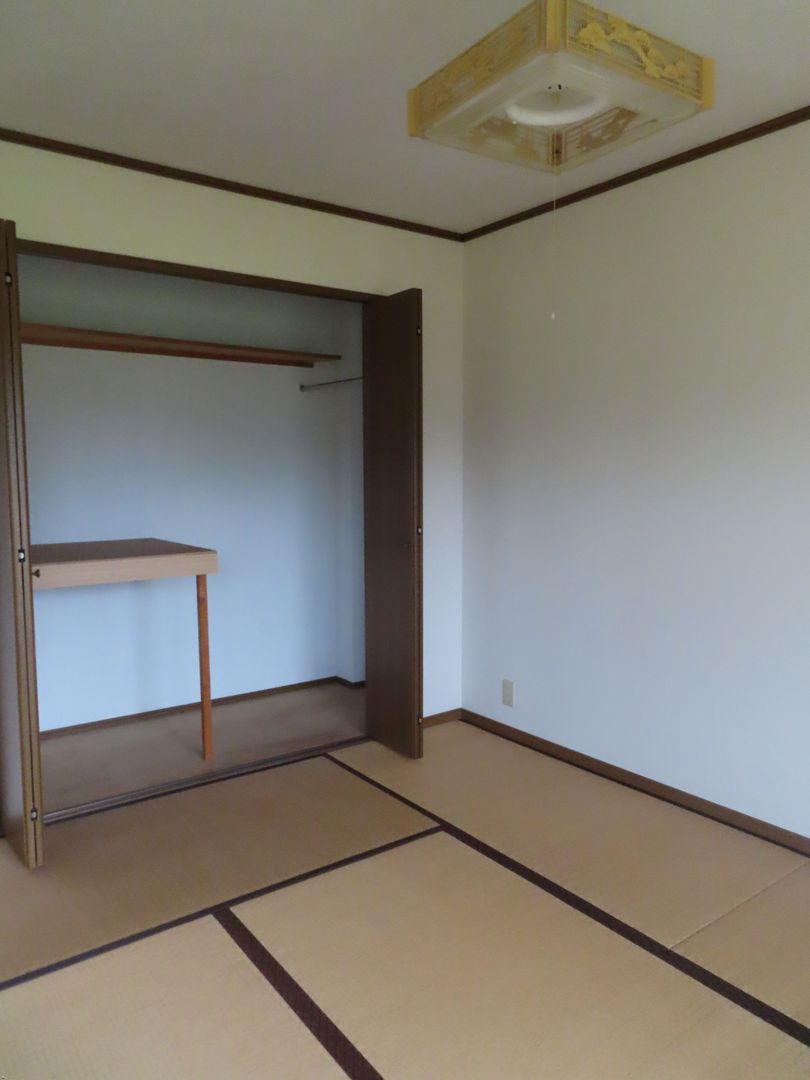 3K Apartment for Rent in Sanjo, Niigata - 40,000 Yen - Thumbnail 3