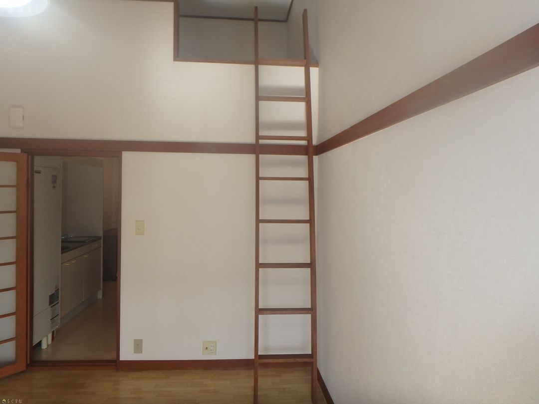1K Apartment with Loft for Rent in Nagaoka, Niigata - Thumbnail 3