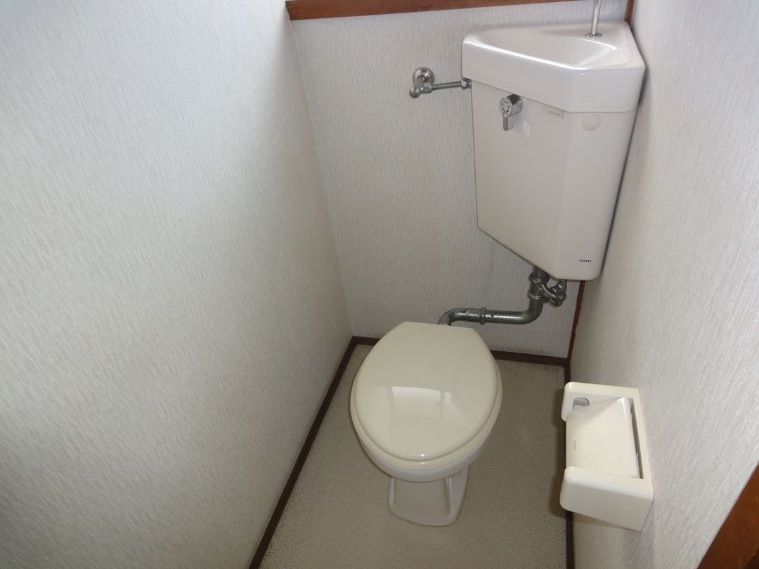 2K Apartment for Rent in Nagaoka, Niigata - 29,000 Yen - Thumbnail 4