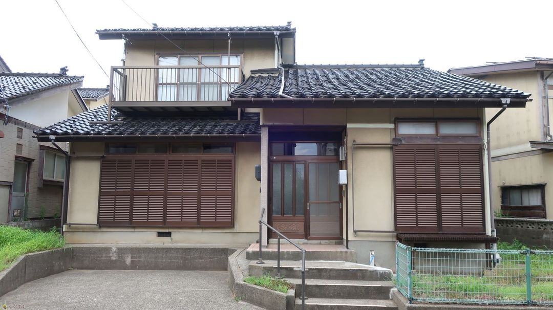 Renovated 5DK House for Rent in Joetsu, Niigata - Thumbnail 2