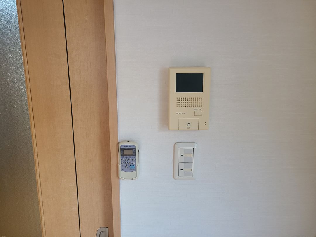 3DK Apartment for Rent in Mitsuke, Niigata - 71.05 sqm - Thumbnail 2