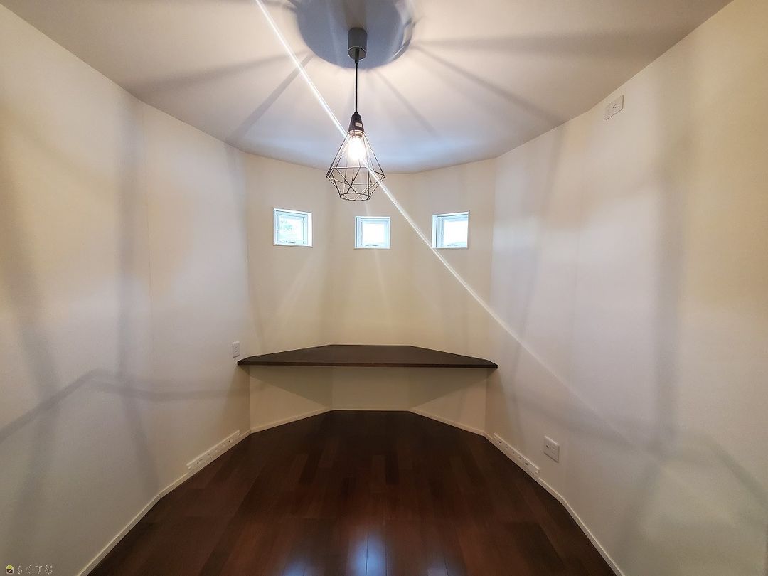 Rent 4LDK House in Mitsuke, Niigata - Modern & All-Electric - Thumbnail 4