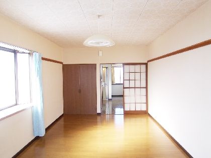 1DK Apartment for Rent in Kashiwazaki, Niigata - 40,000 Yen - Thumbnail 3