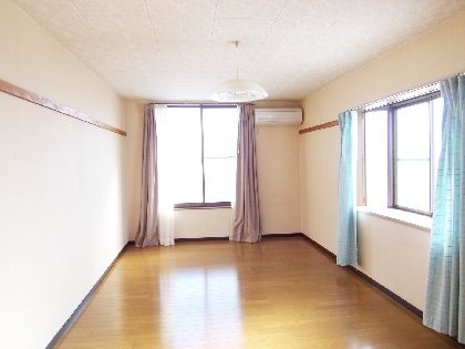 1DK Apartment for Rent in Kashiwazaki, Niigata - 40,000 Yen - Thumbnail 2